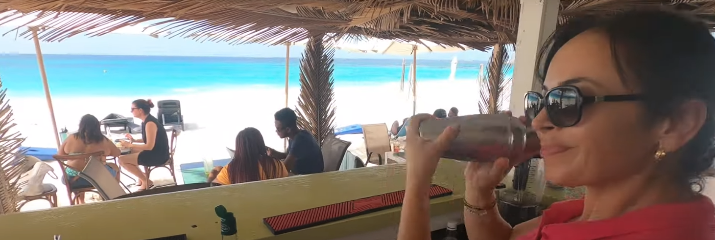 Olas Tacos Bar & Grill