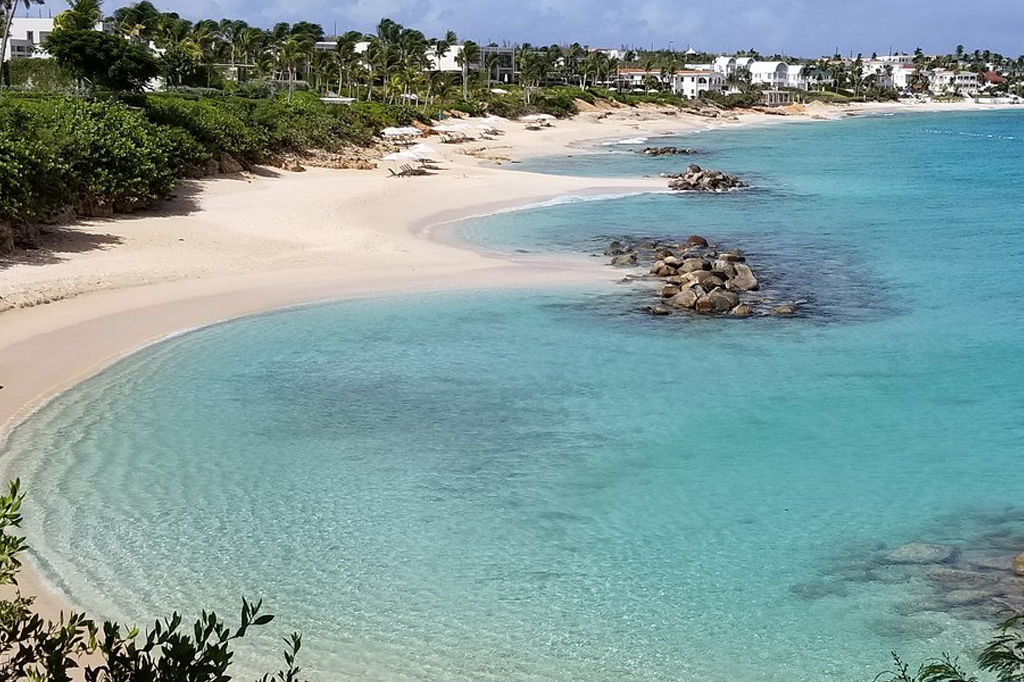 Barnes Bay, Anguilla